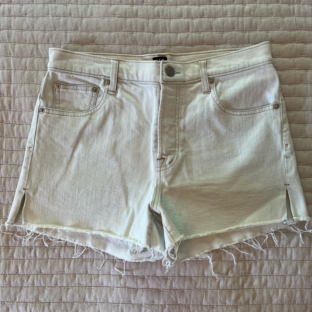 Gap Denim Light Wash Raw Hem Shorts, Size 28, 3” inseam.